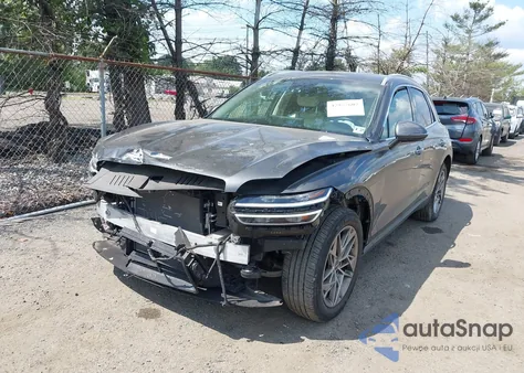 2022 Genesis Gv70 2.5T Awd from USA, damaged, VIN KMUMADTB8NU067347